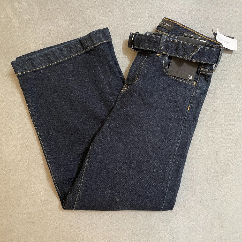 Banana Republic High-Rise Wide-Leg Crop Jean in Dark Wash